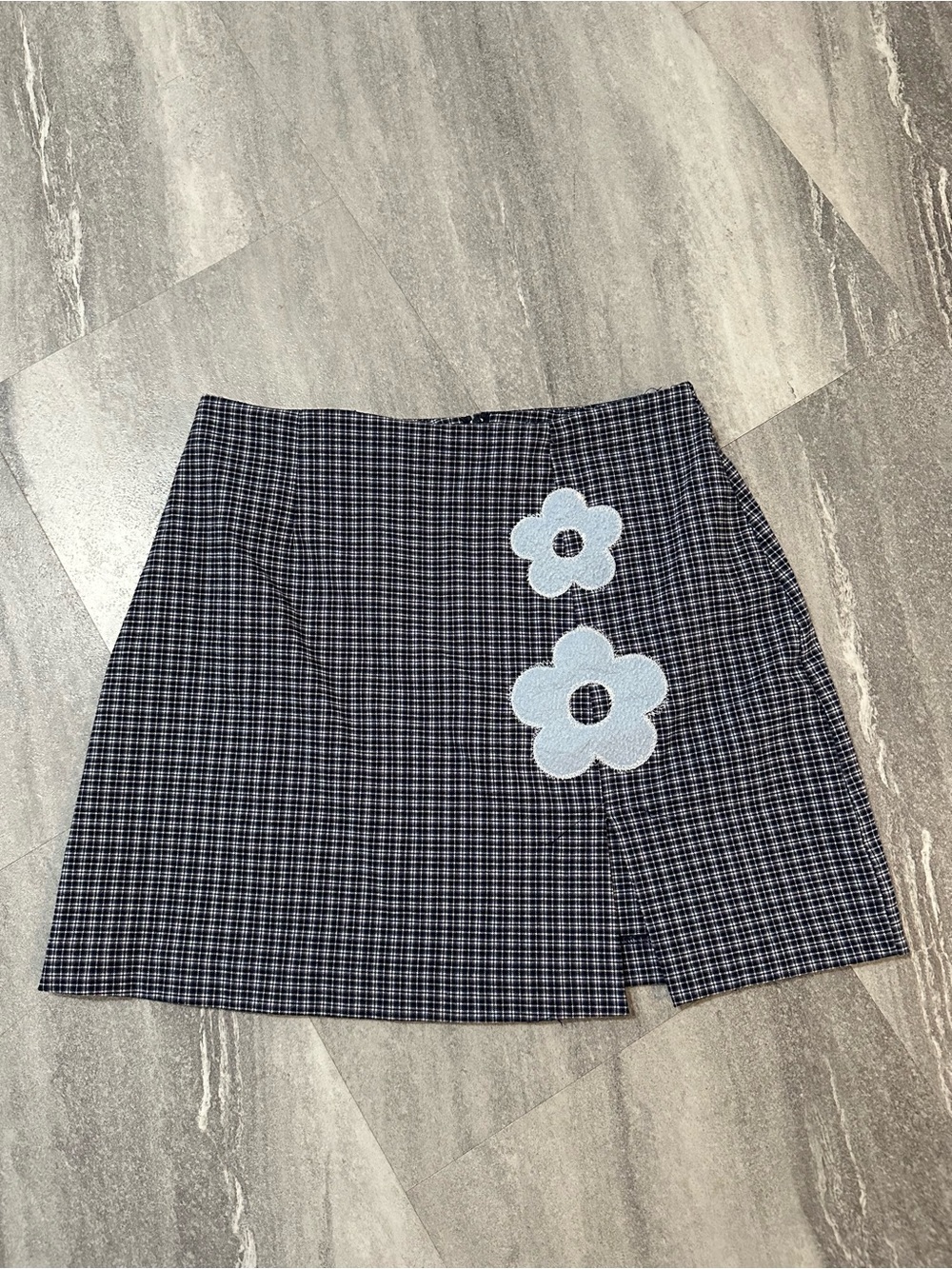 Vintage A. Byer black and white plaid mini skirt 11